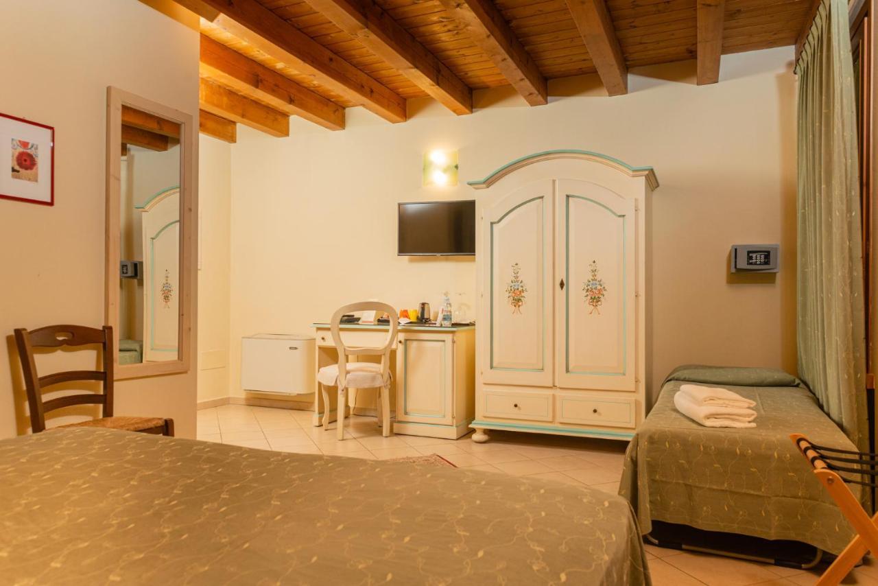 Agriturismo Dei Grippi Sona Εξωτερικό φωτογραφία